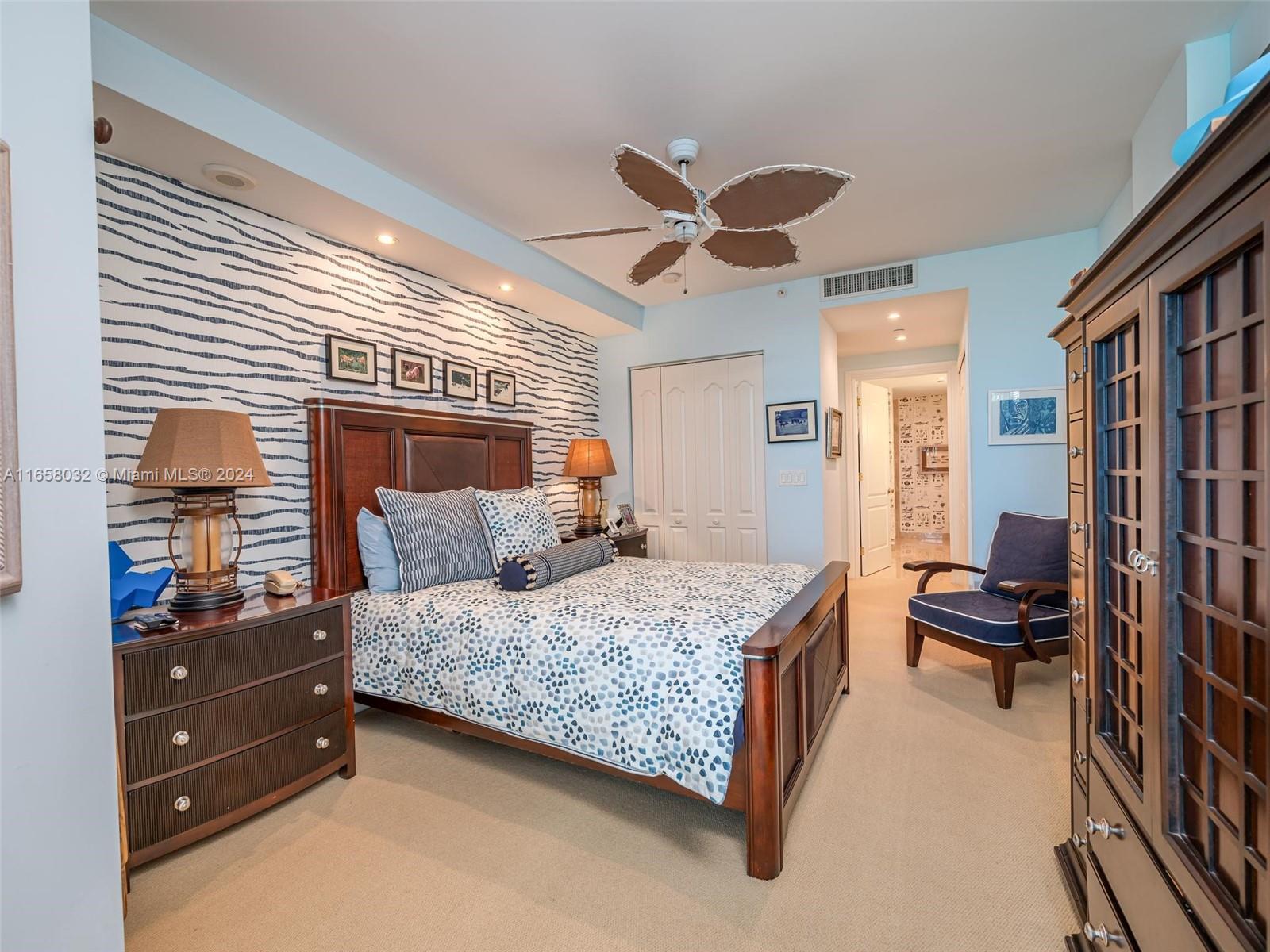 VILLAS OF POSITANO CONDO - Residential