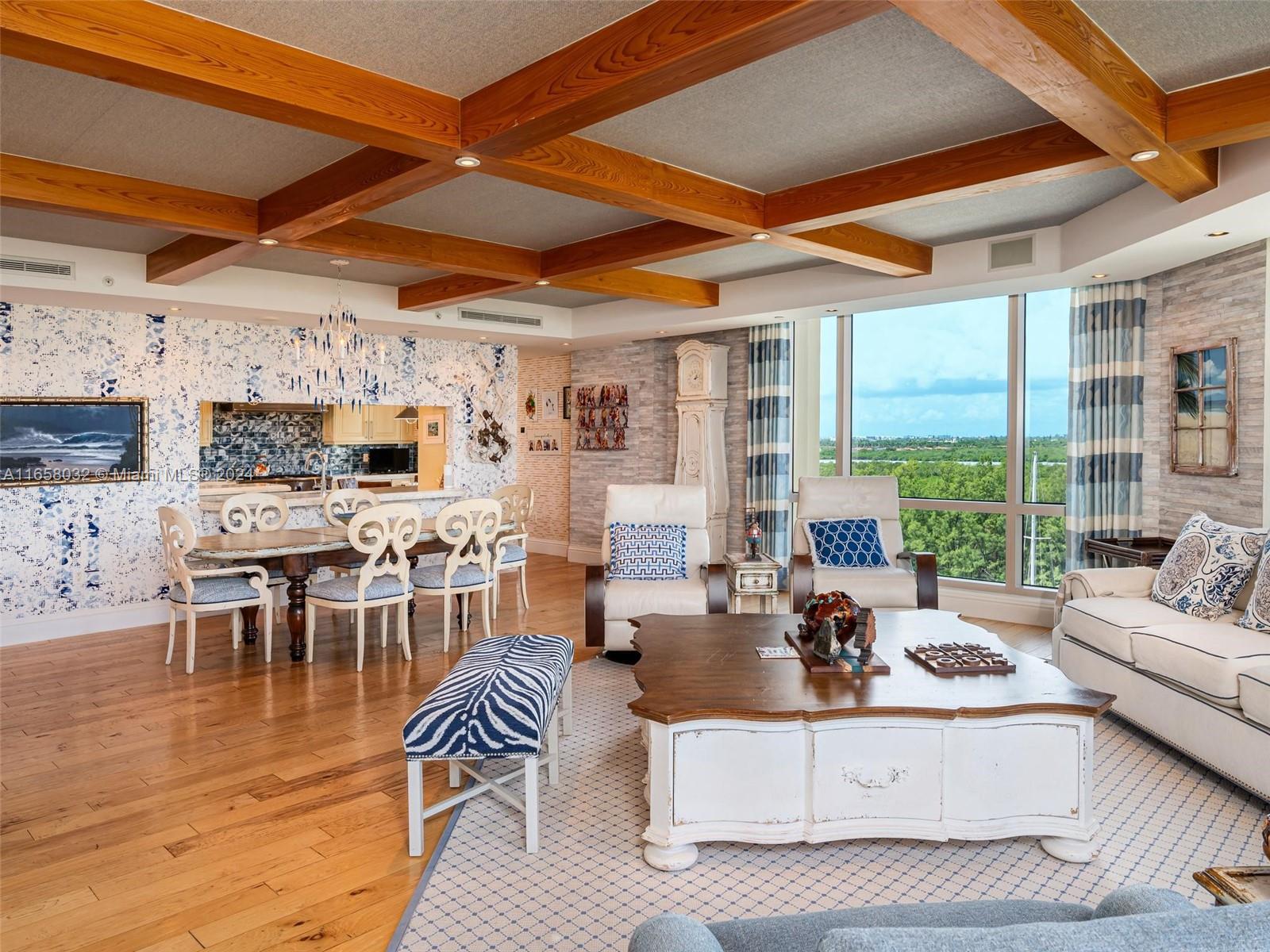 VILLAS OF POSITANO CONDO - Residential