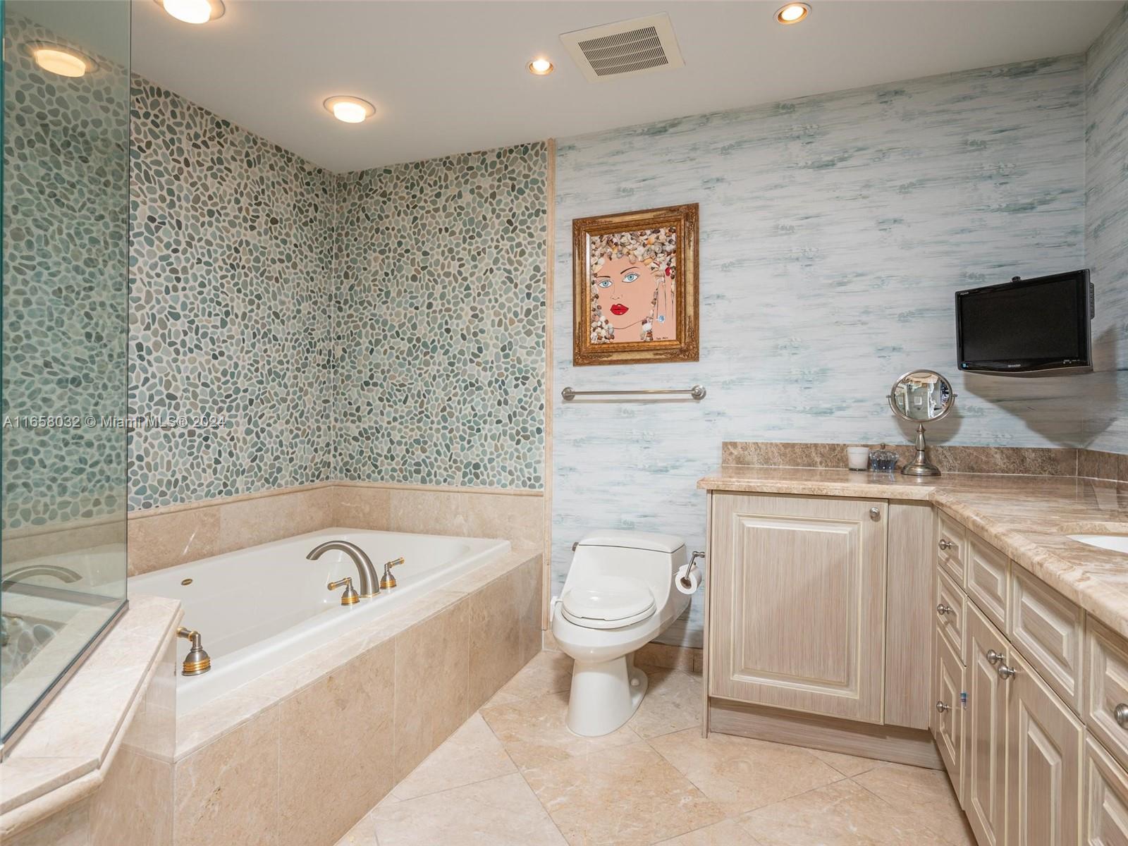 VILLAS OF POSITANO CONDO - Residential