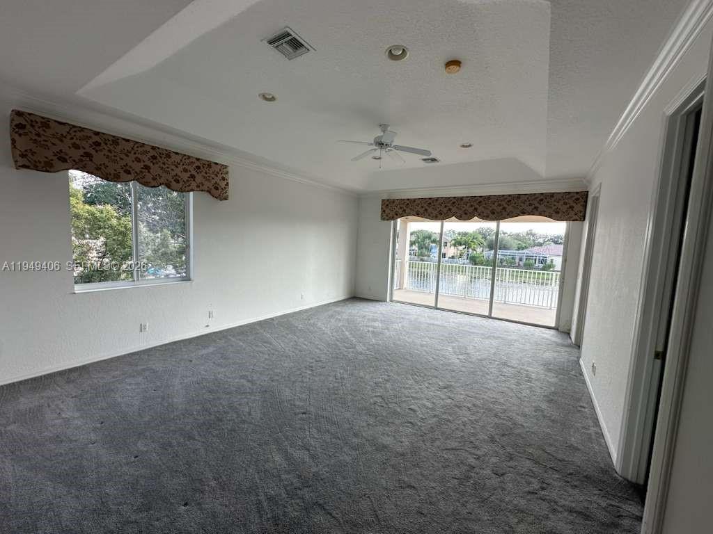 ISLES AT WELLINGTON 8 - Residential