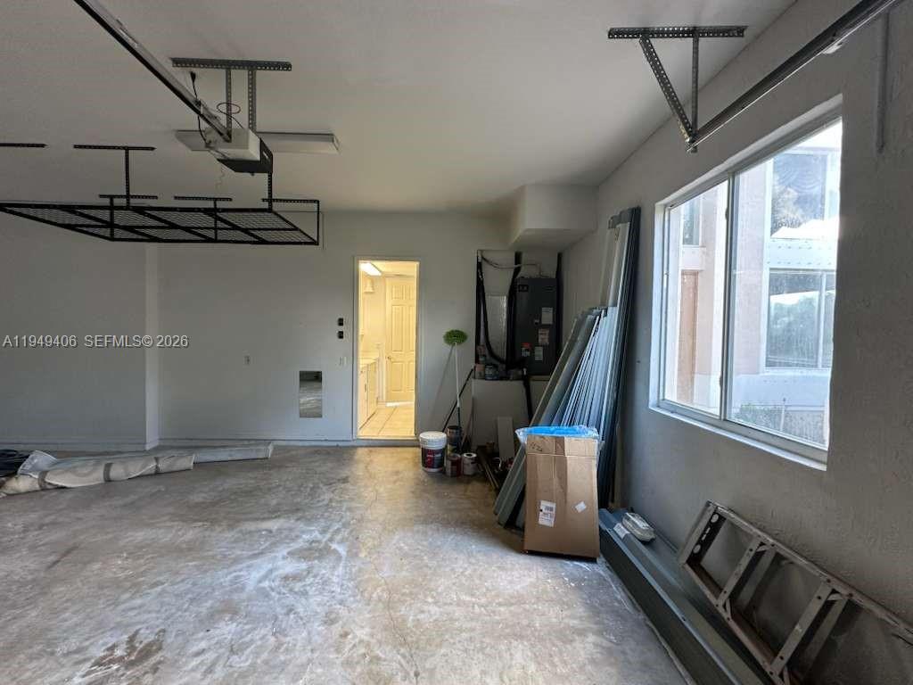 ISLES AT WELLINGTON 8 - Residential