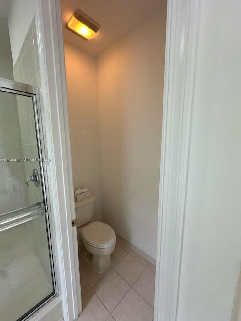 ISLES AT WELLINGTON 8 - Residential