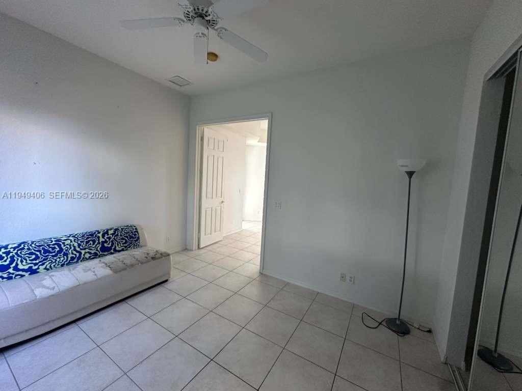 ISLES AT WELLINGTON 8 - Residential