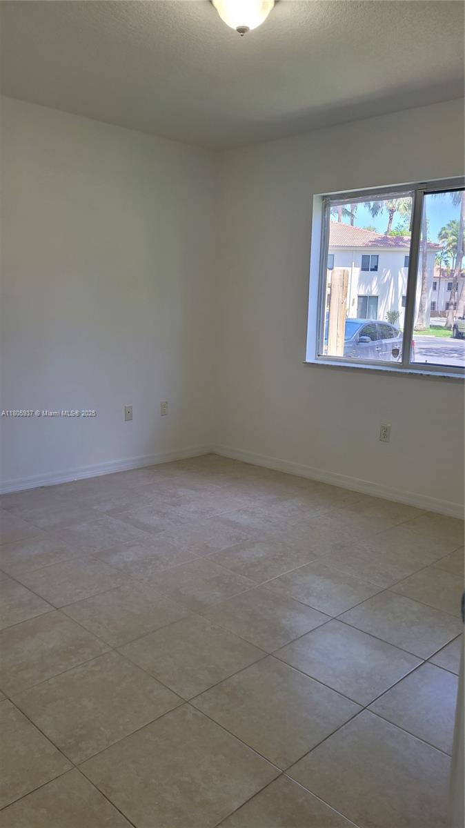 VENETIA GARDENS SOUTH CON - Residential