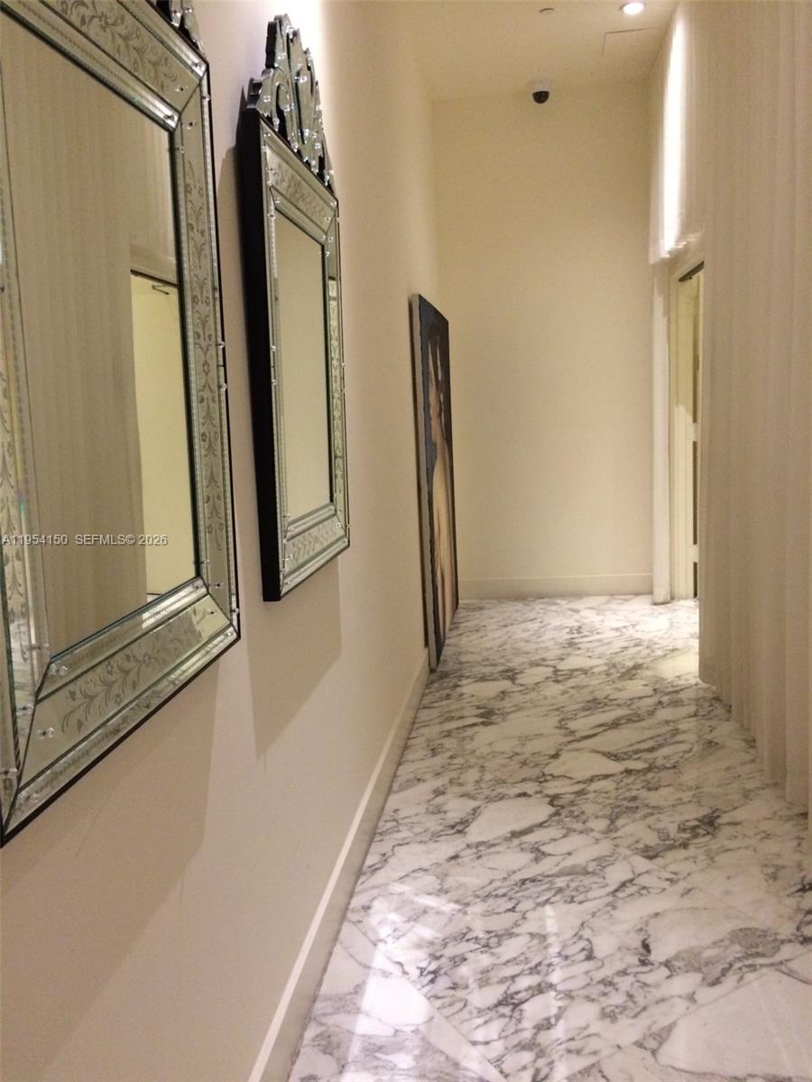 ICONBRICKELL CONDO NO 1 - Residential