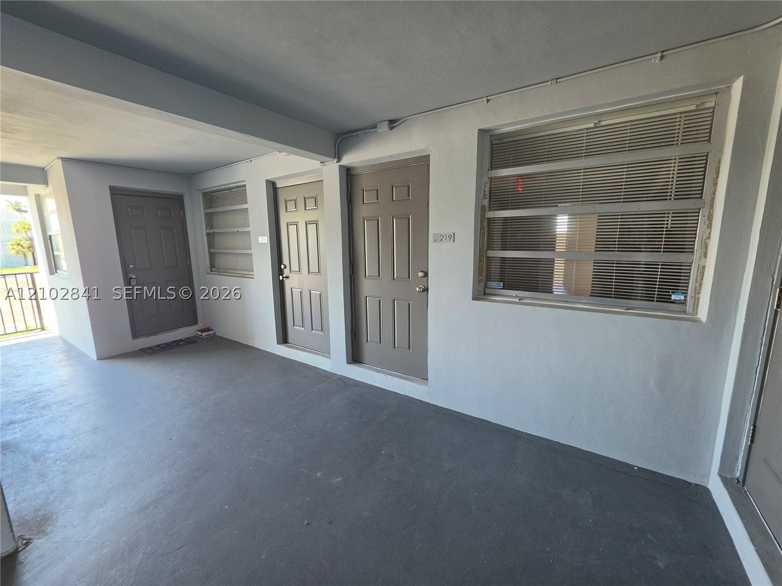 1100 NE 1st Ct 219