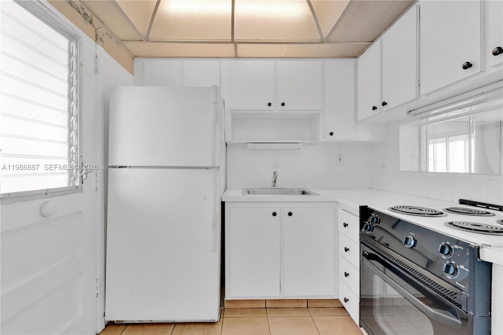 POINT EAST ONE CONDO-BLDG - Residential