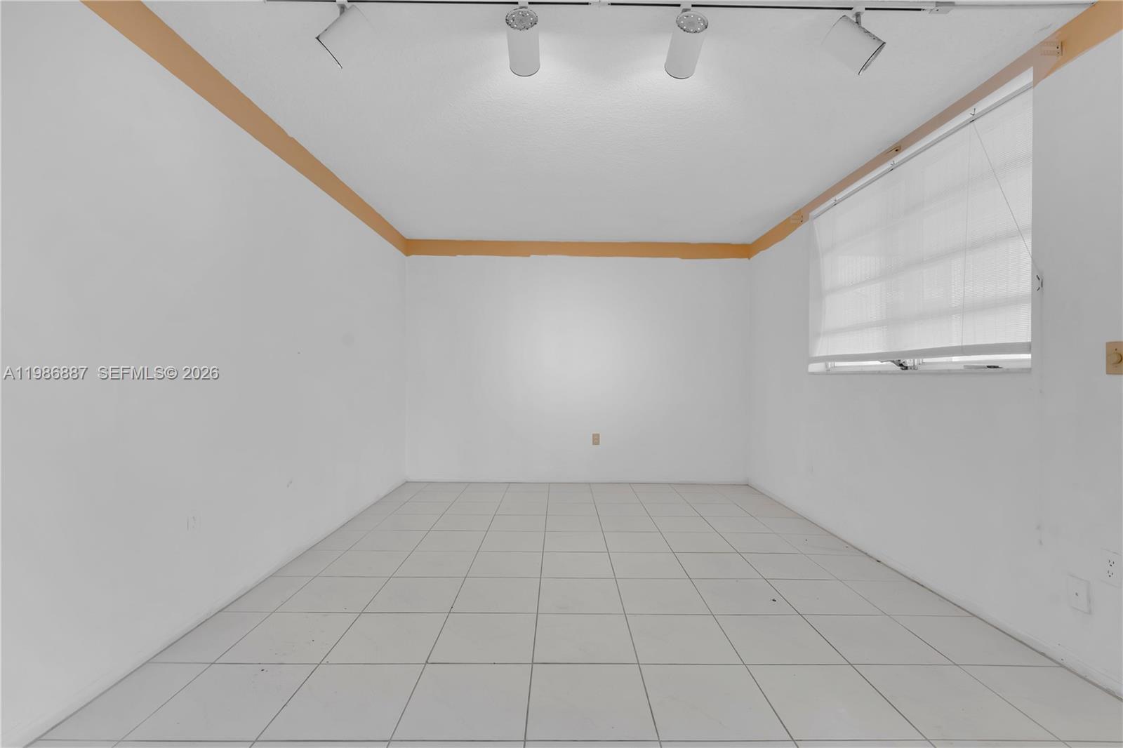 POINT EAST ONE CONDO-BLDG - Residential