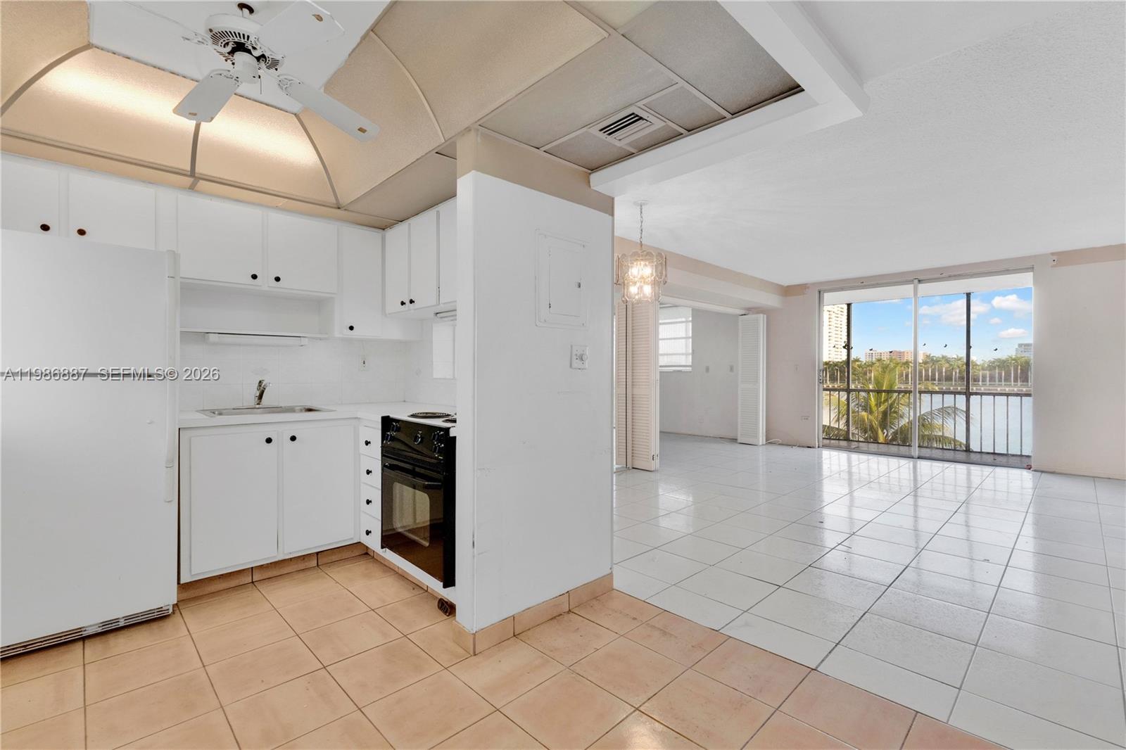 POINT EAST ONE CONDO-BLDG - Residential