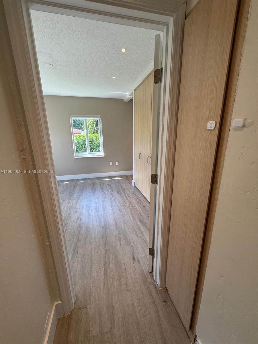 BRENTWOOD - Residential