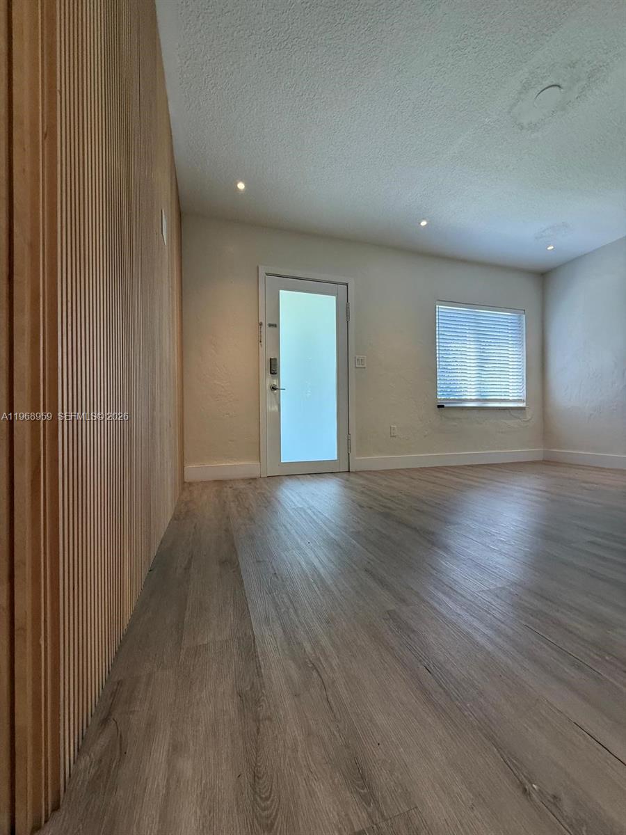 BRENTWOOD - Residential