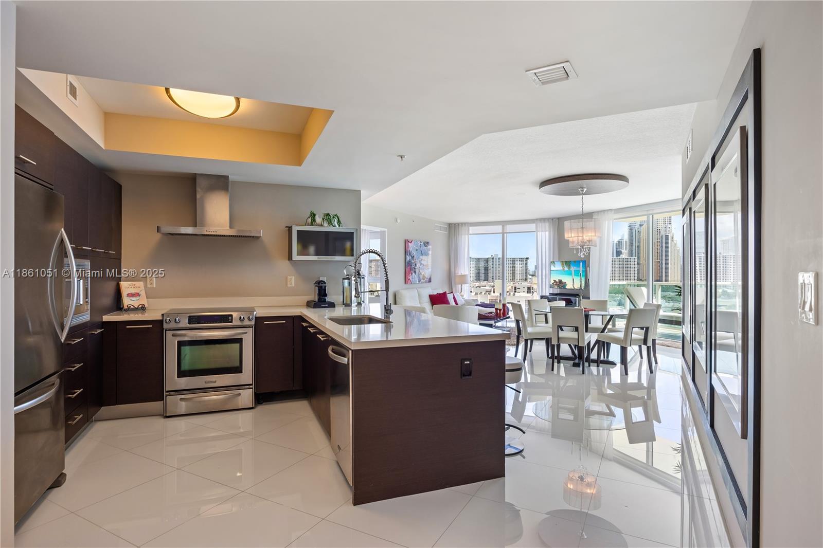 ST TROPEZ ON THE BAY III - Residential Lease