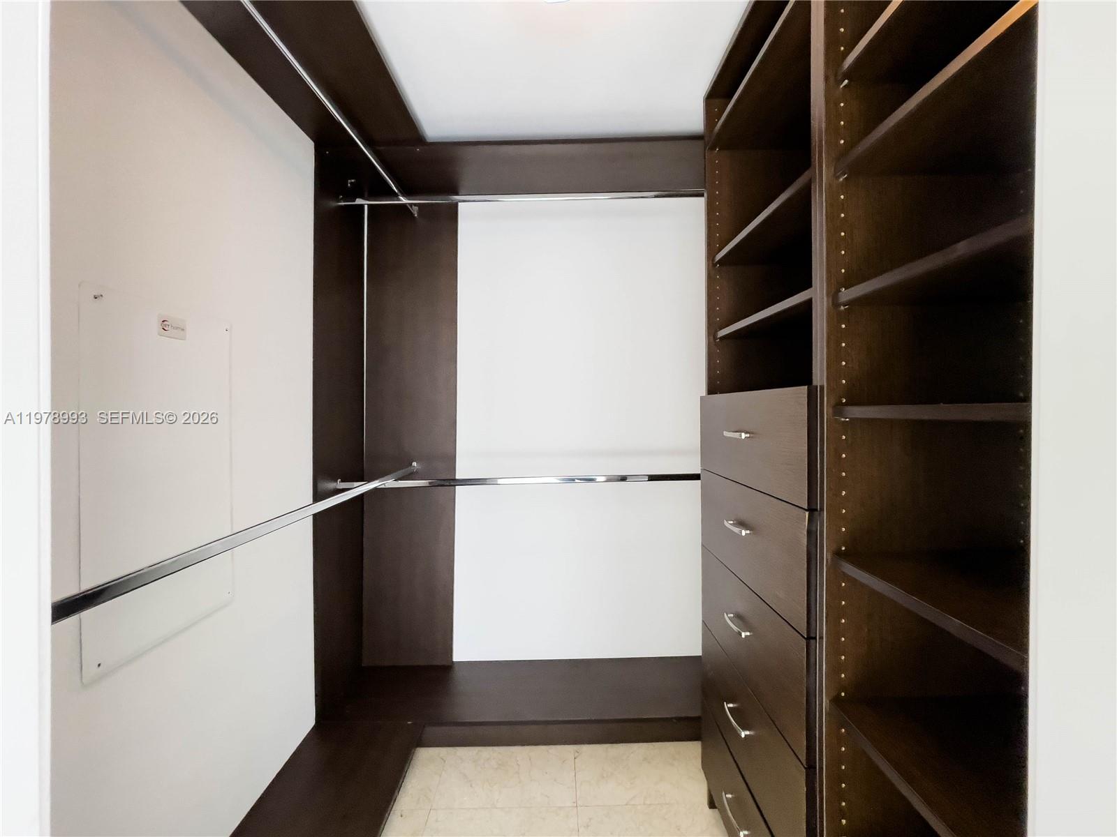 WIND CONDO - Residential Lease