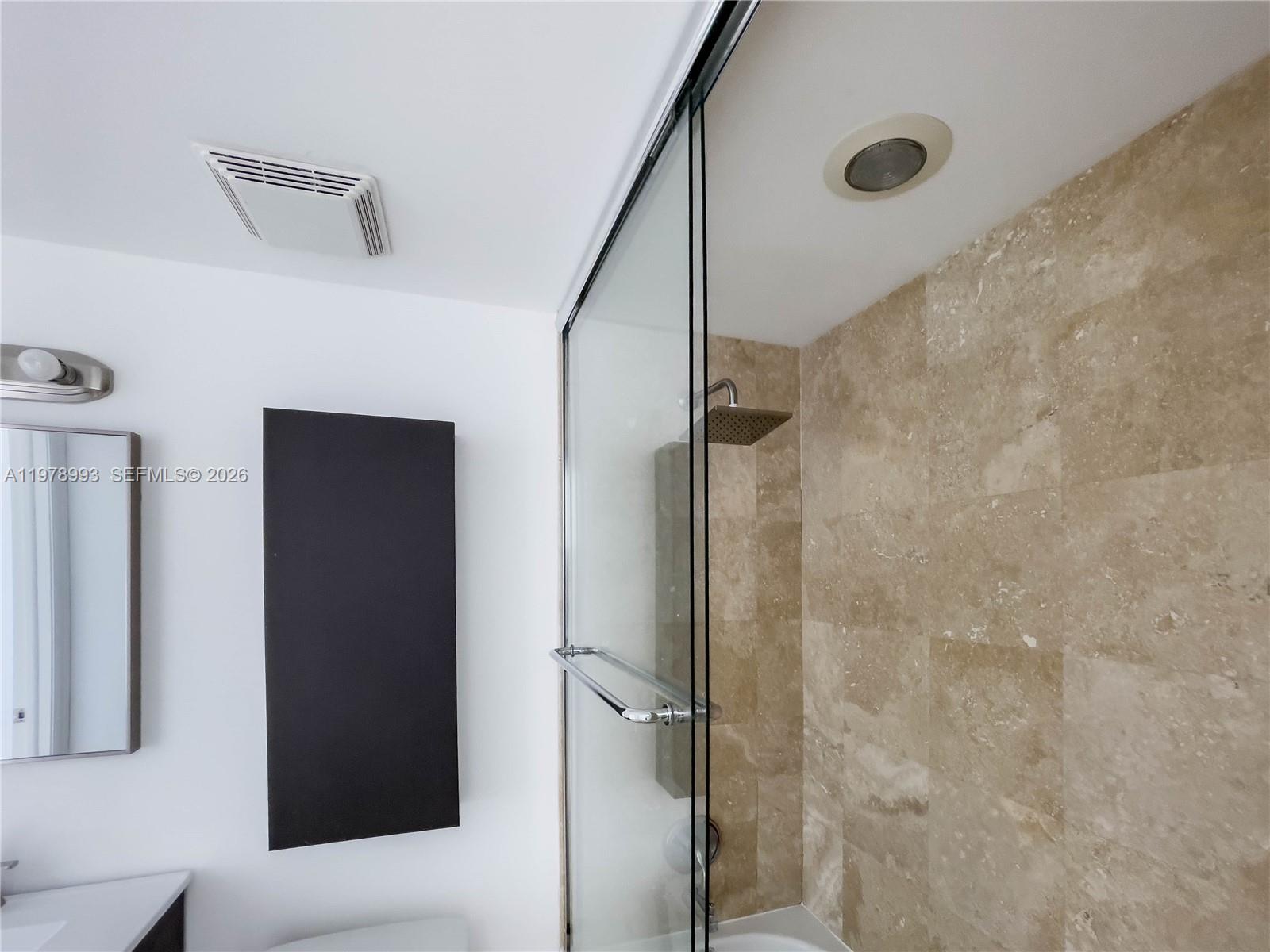 WIND CONDO - Residential Lease