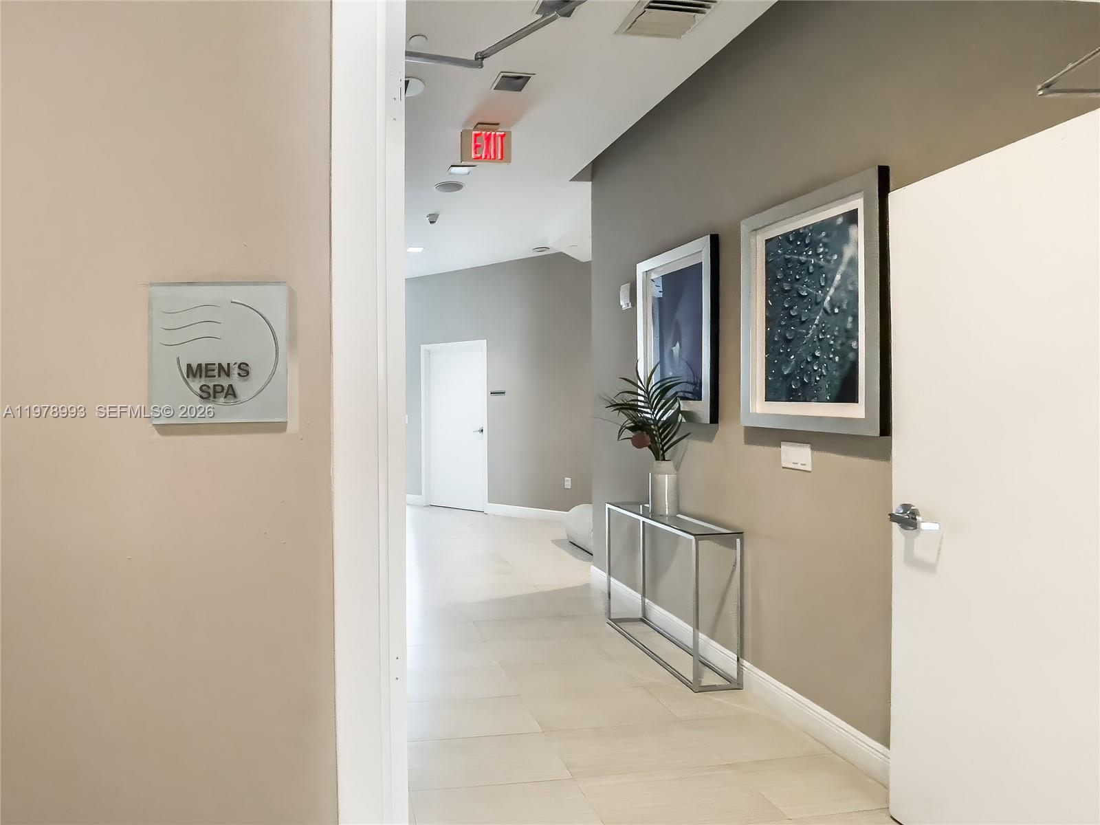 WIND CONDO - Residential Lease