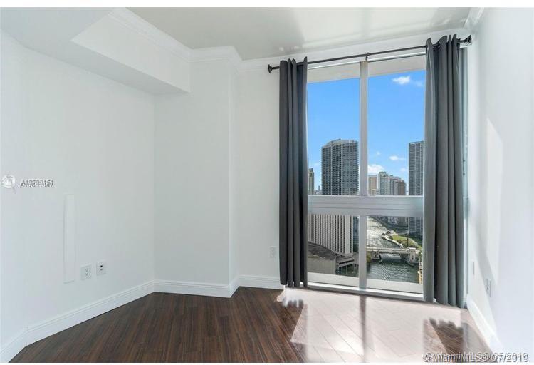 WIND CONDO - Residential Lease