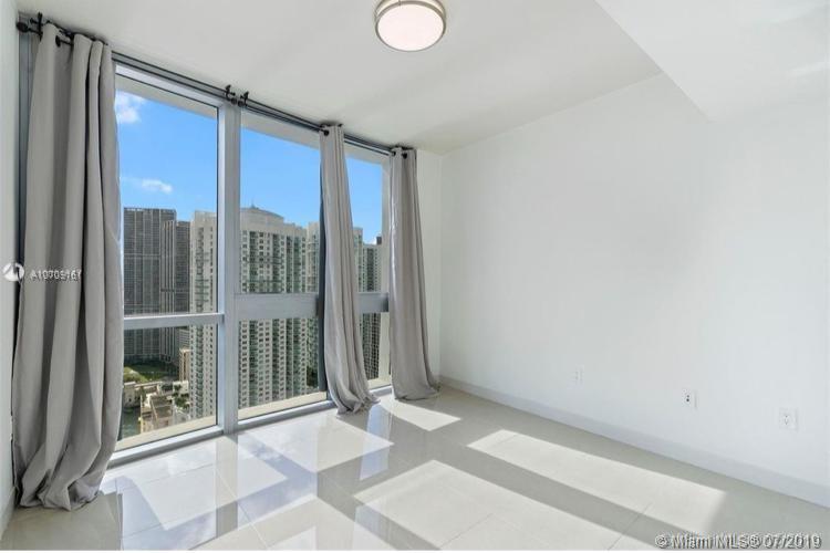 WIND CONDO - Residential Lease