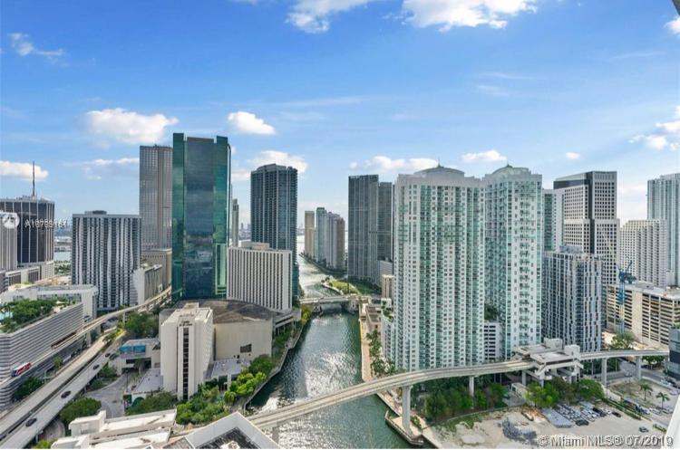 WIND CONDO - Residential Lease