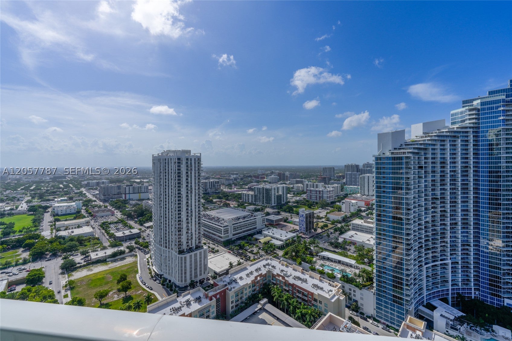 1900 N Bayshore Dr 3612
