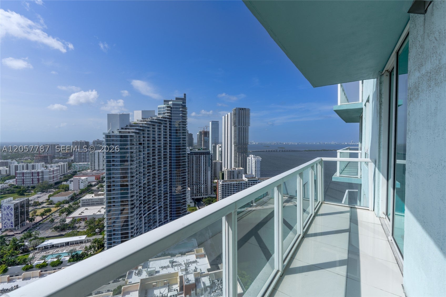 1900 N Bayshore Dr 3612