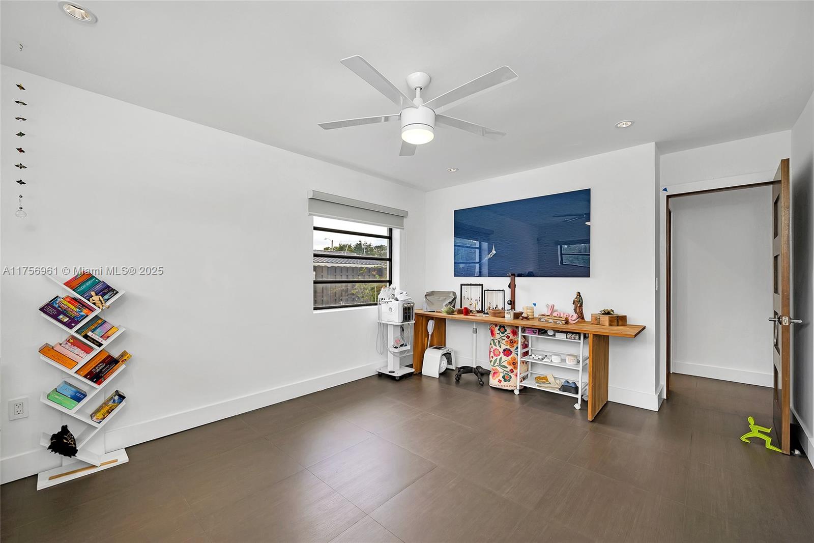 HIGHLAND RANCH ESTATES - Residential Lease