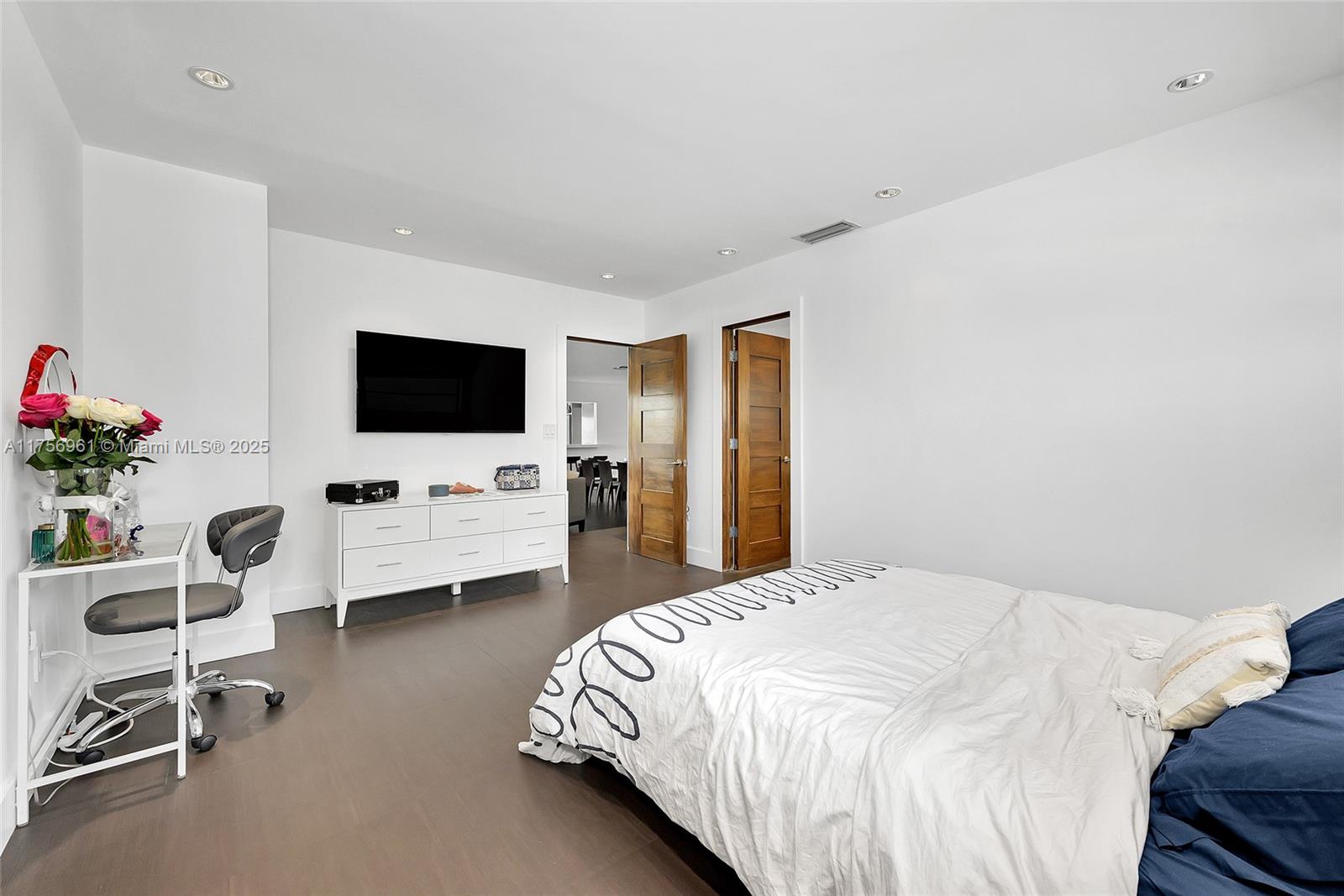 HIGHLAND RANCH ESTATES - Residential Lease