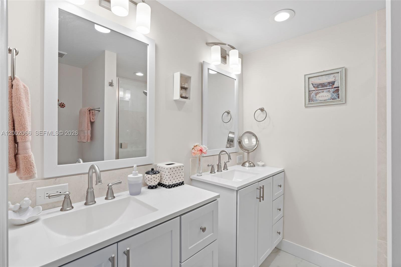 HERITAGE VILLAGE OF P B L - Residential