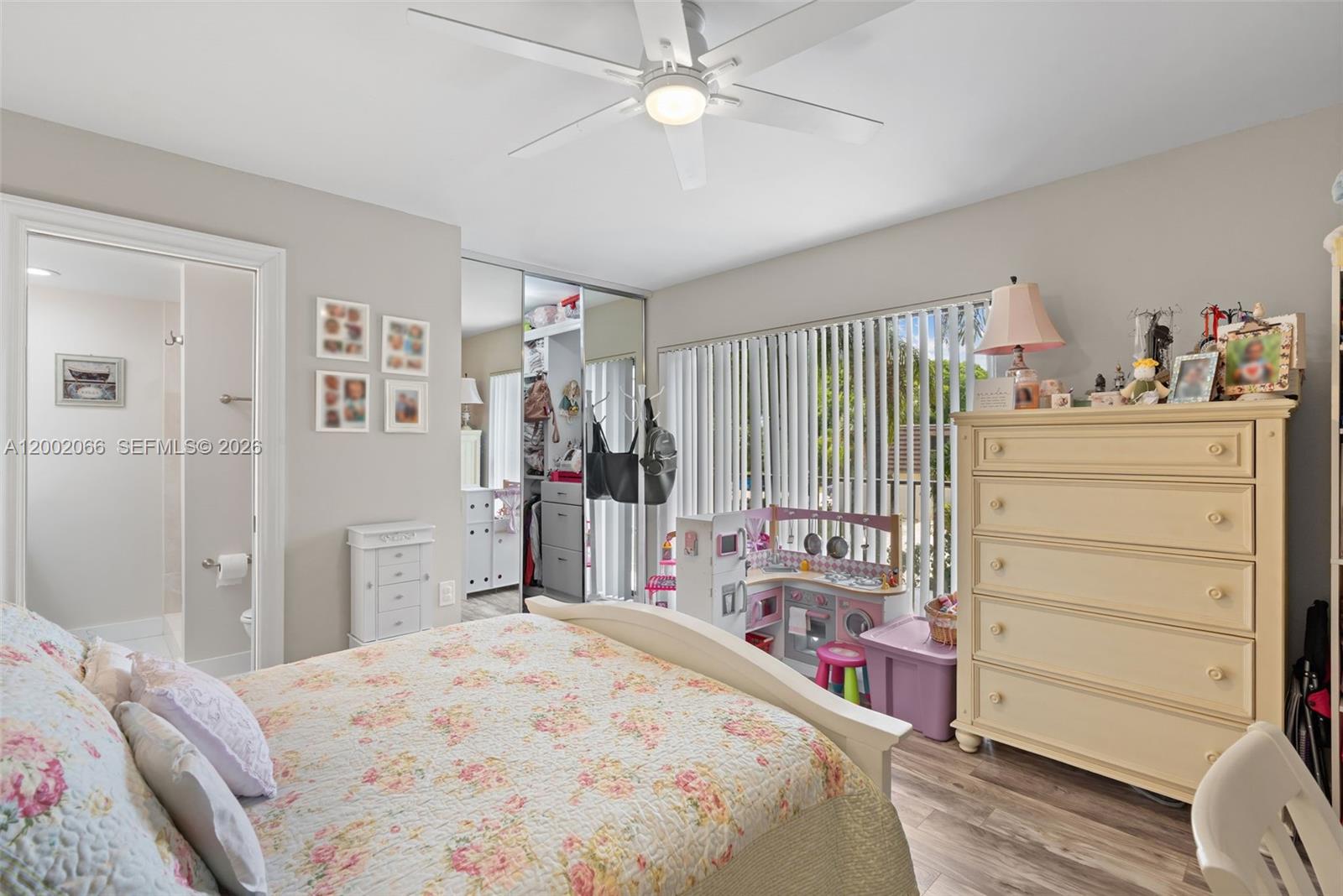 HERITAGE VILLAGE OF P B L - Residential