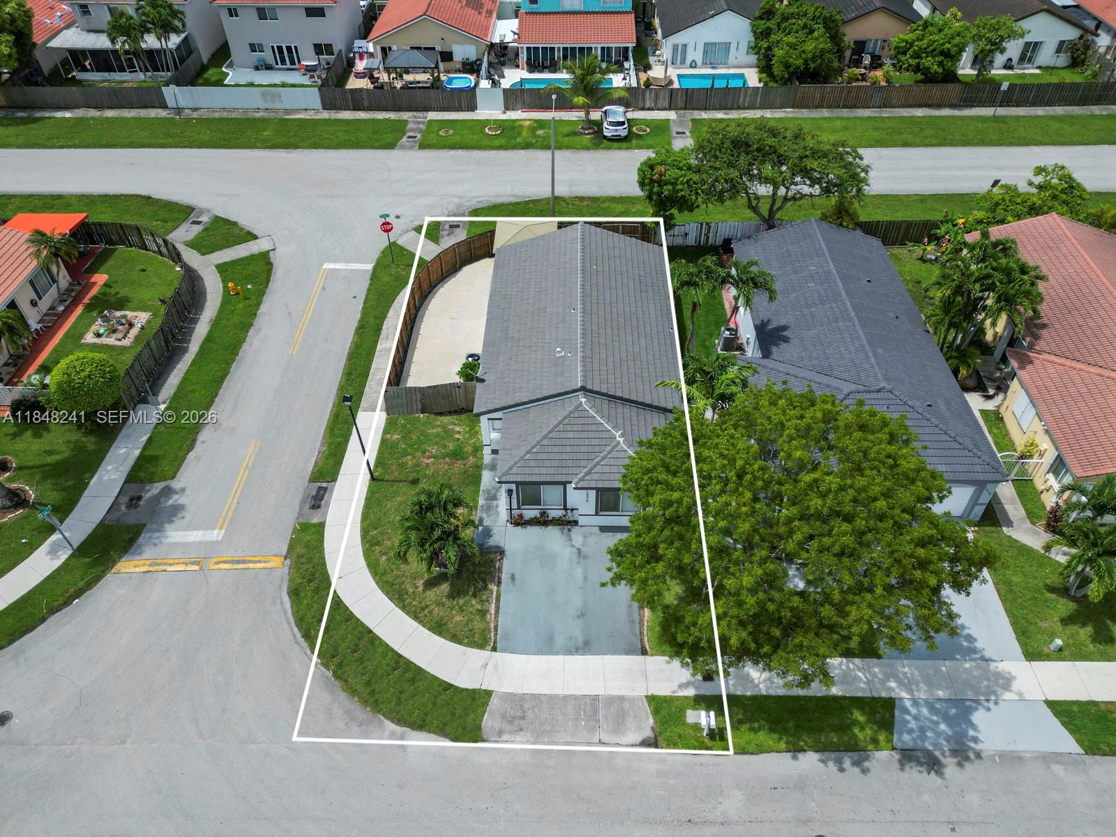 WEITZER SERENA LAKES WEST - Residential