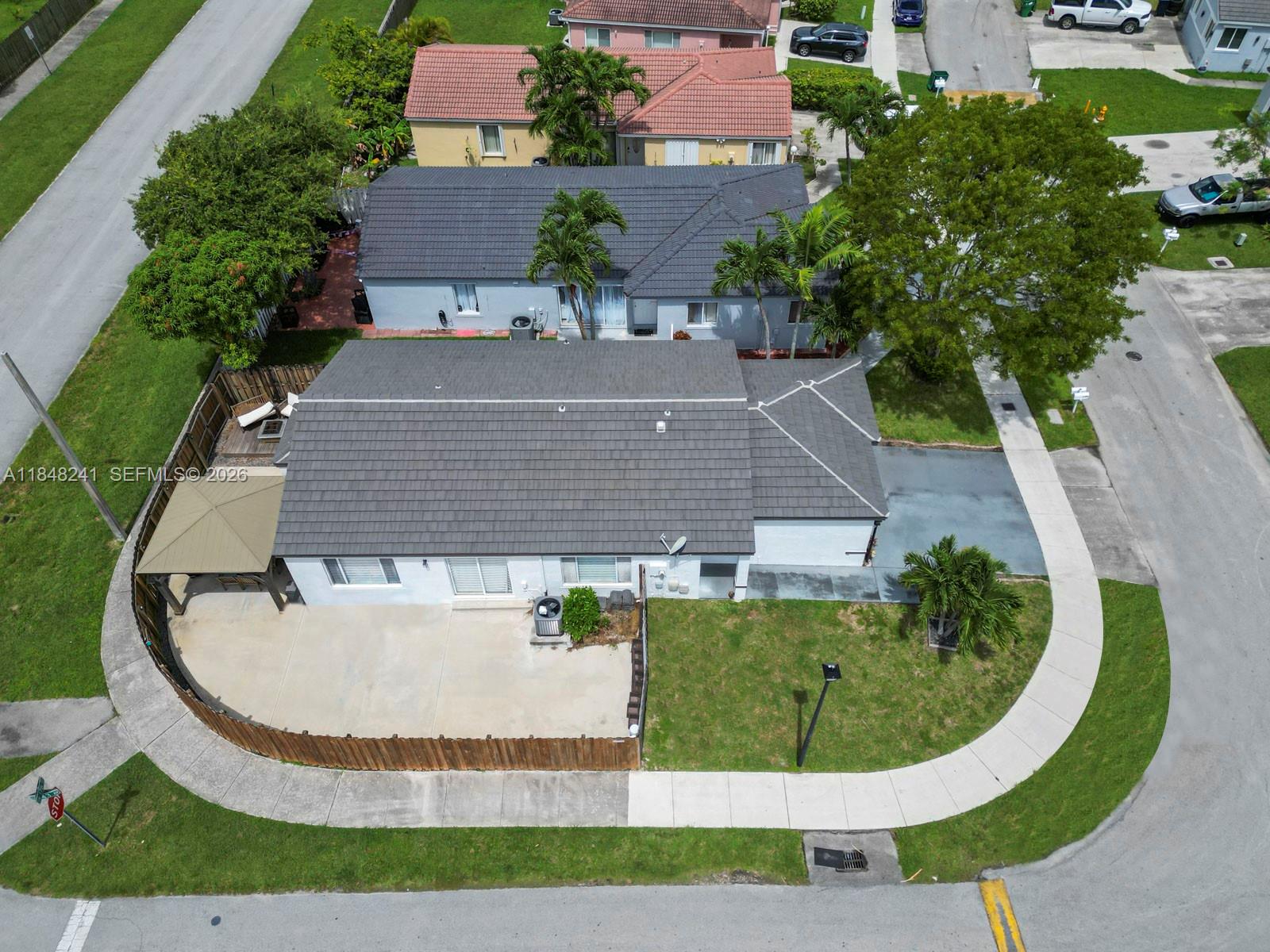 WEITZER SERENA LAKES WEST - Residential