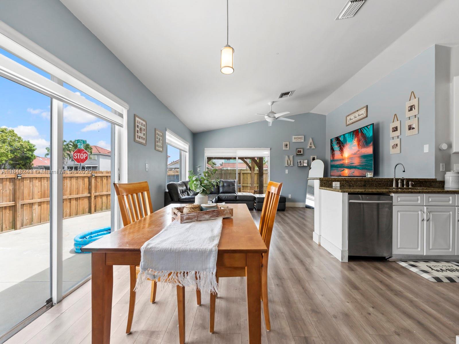 WEITZER SERENA LAKES WEST - Residential