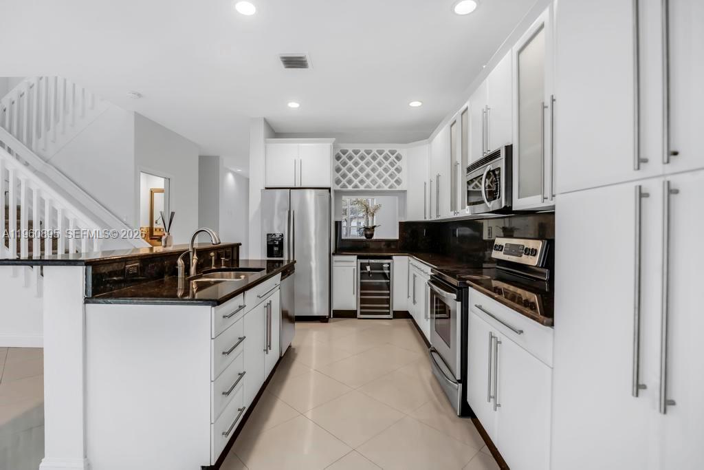 PARCEL D AT SUNSET LAKES - Residential