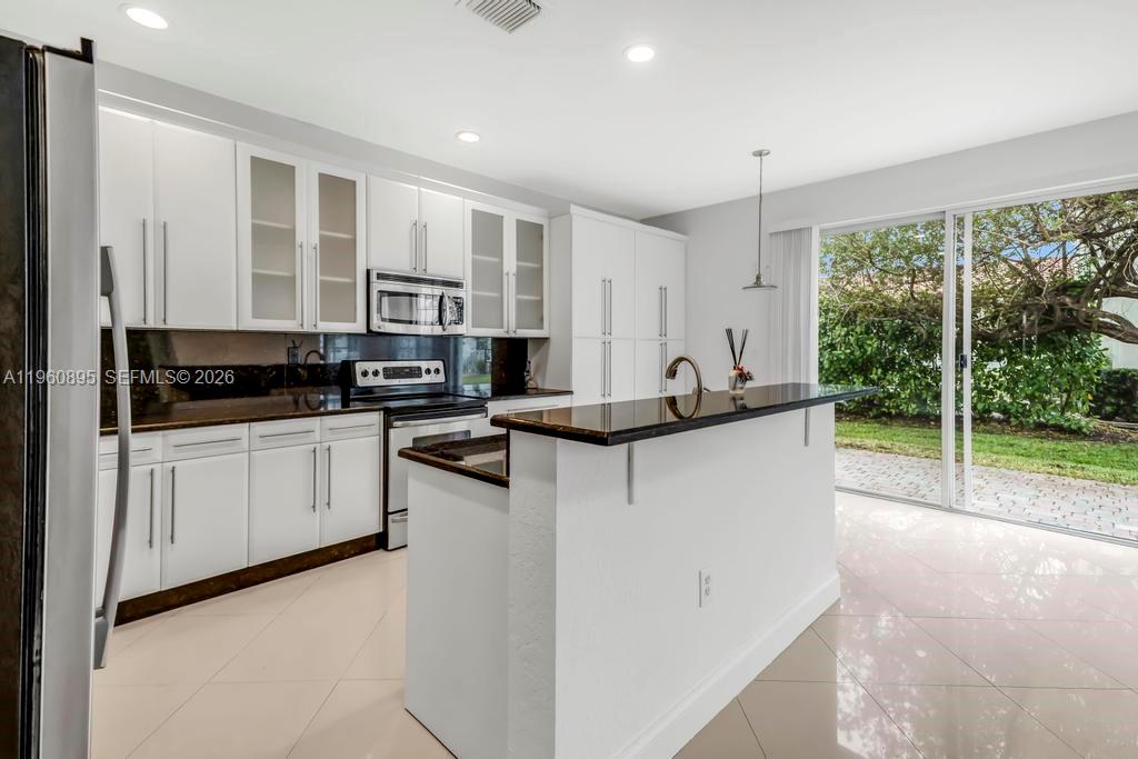 PARCEL D AT SUNSET LAKES - Residential