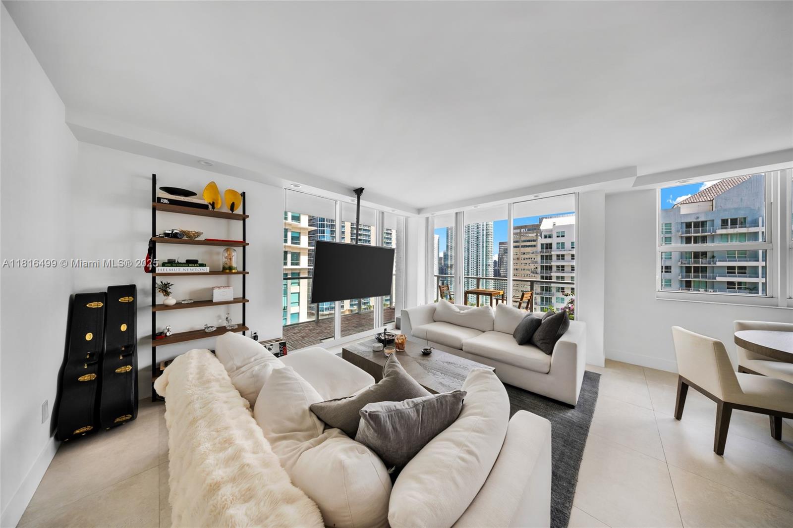 1155 BRICKELL BAY DR 3002