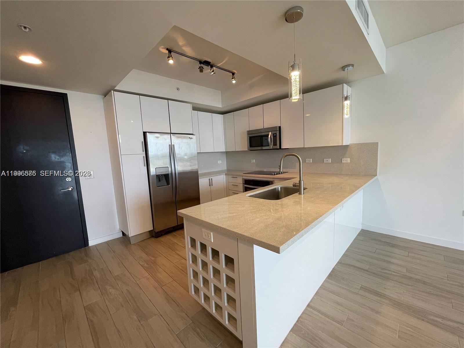 NINE AT MARY BRICKELL VIL - Residential