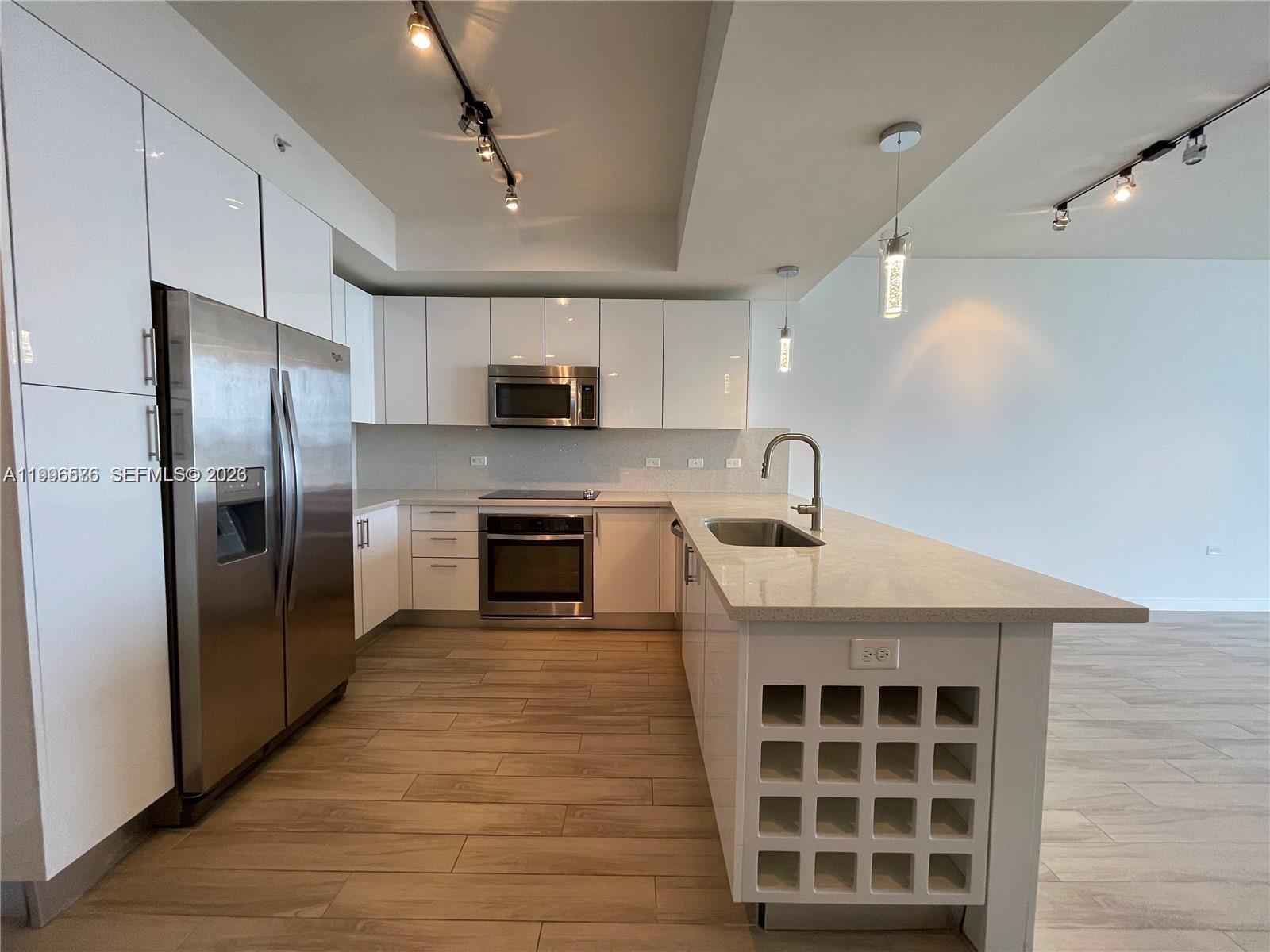 NINE AT MARY BRICKELL VIL - Residential