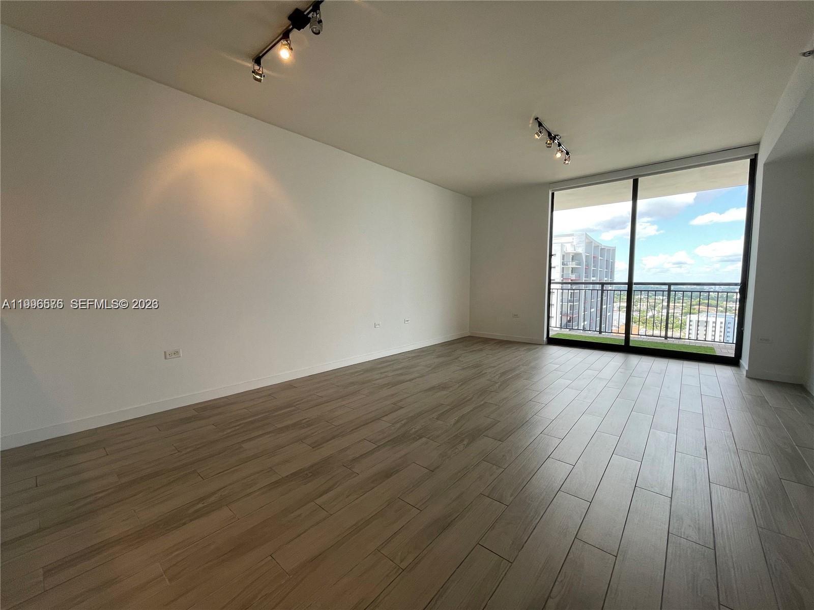 NINE AT MARY BRICKELL VIL - Residential