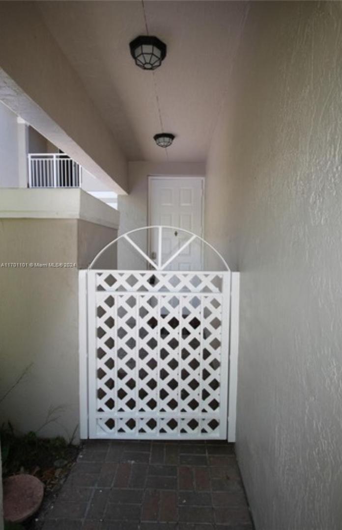 WEST LAKE VILLAGE PLAT - Residential