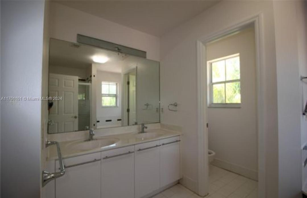 WEST LAKE VILLAGE PLAT - Residential