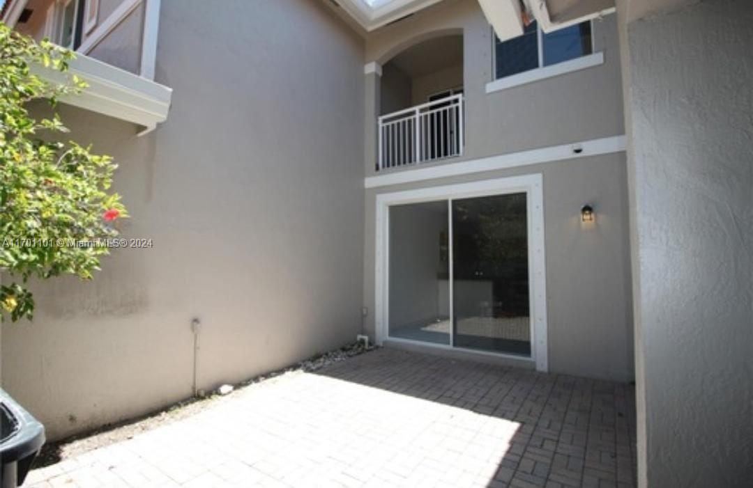 WEST LAKE VILLAGE PLAT - Residential