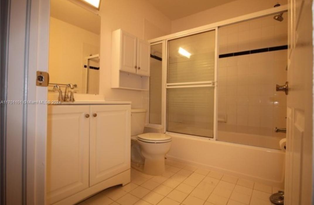 WEST LAKE VILLAGE PLAT - Residential