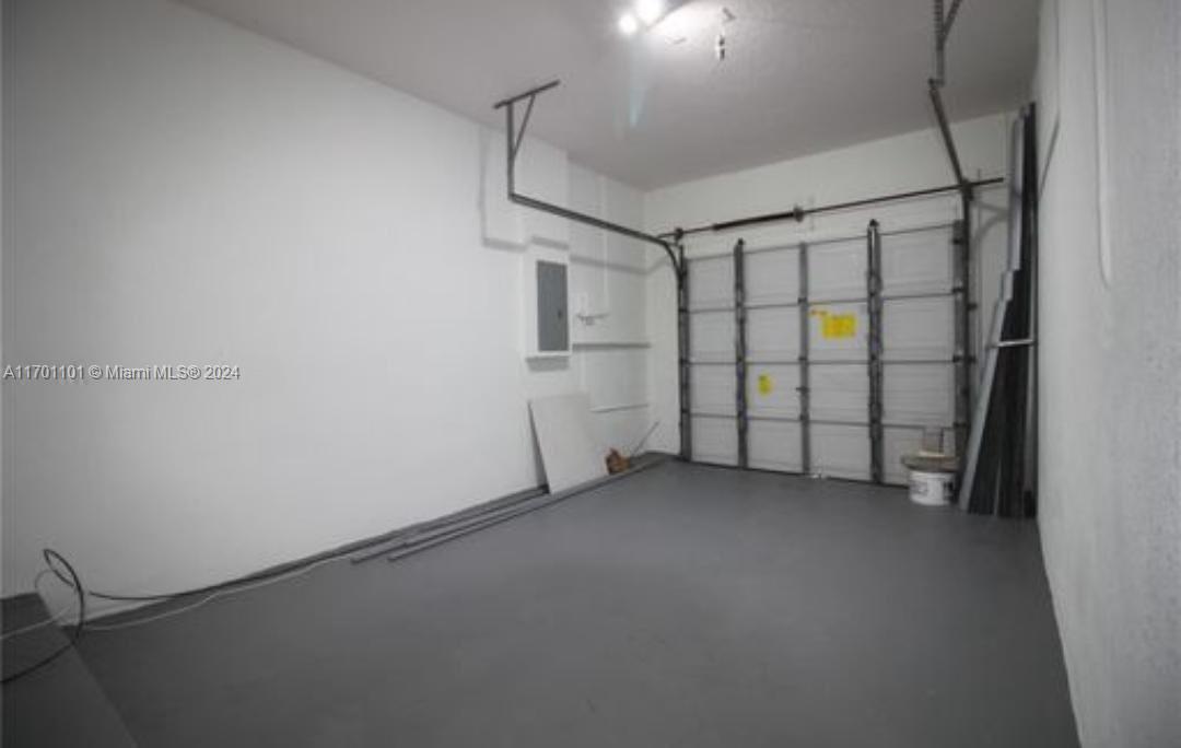 WEST LAKE VILLAGE PLAT - Residential