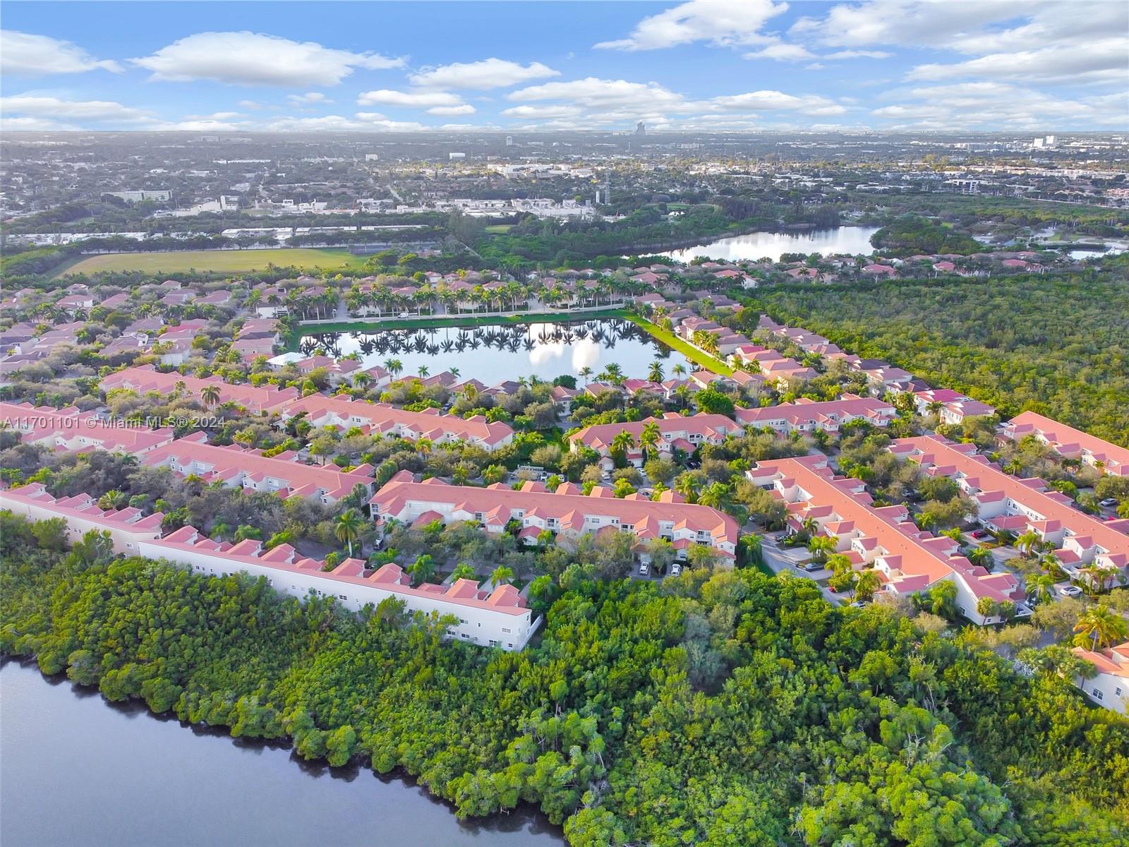 WEST LAKE VILLAGE PLAT - Residential