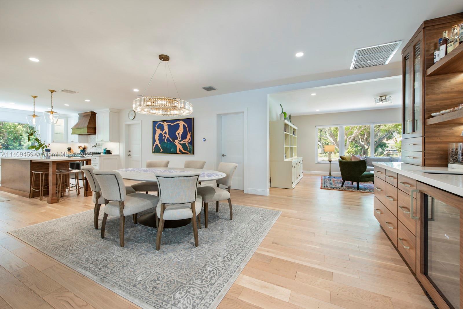 BAY BREEZE SEC MIAMI SHOR - Residential