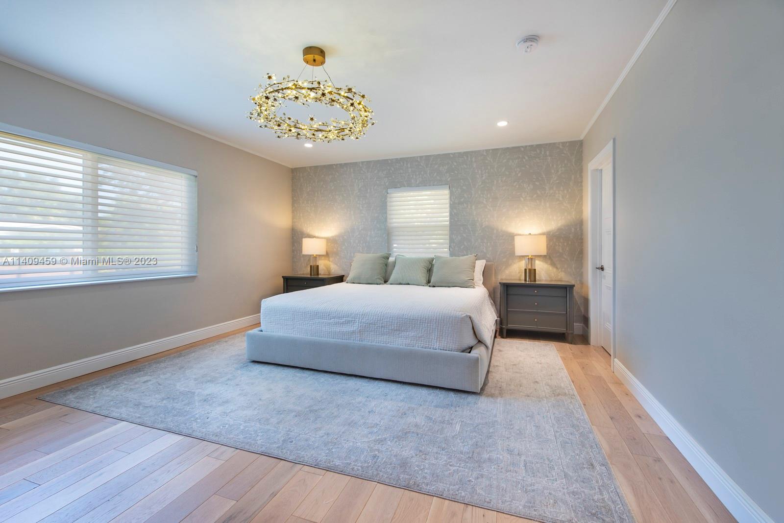 BAY BREEZE SEC MIAMI SHOR - Residential