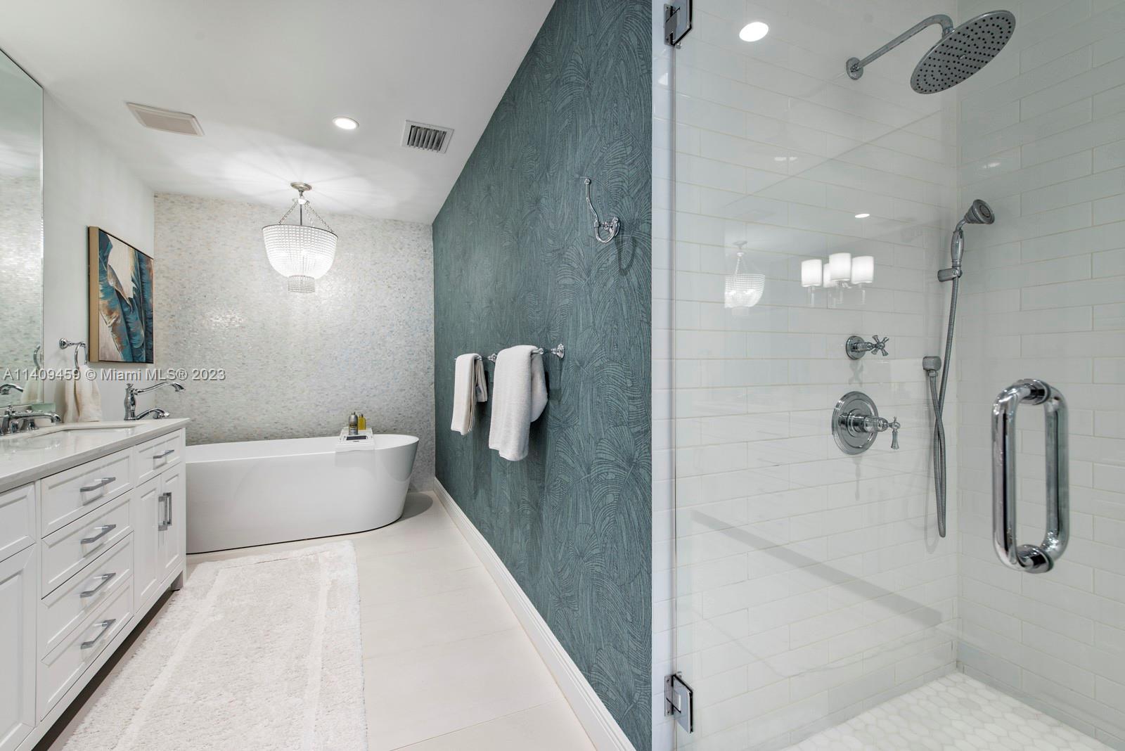 BAY BREEZE SEC MIAMI SHOR - Residential