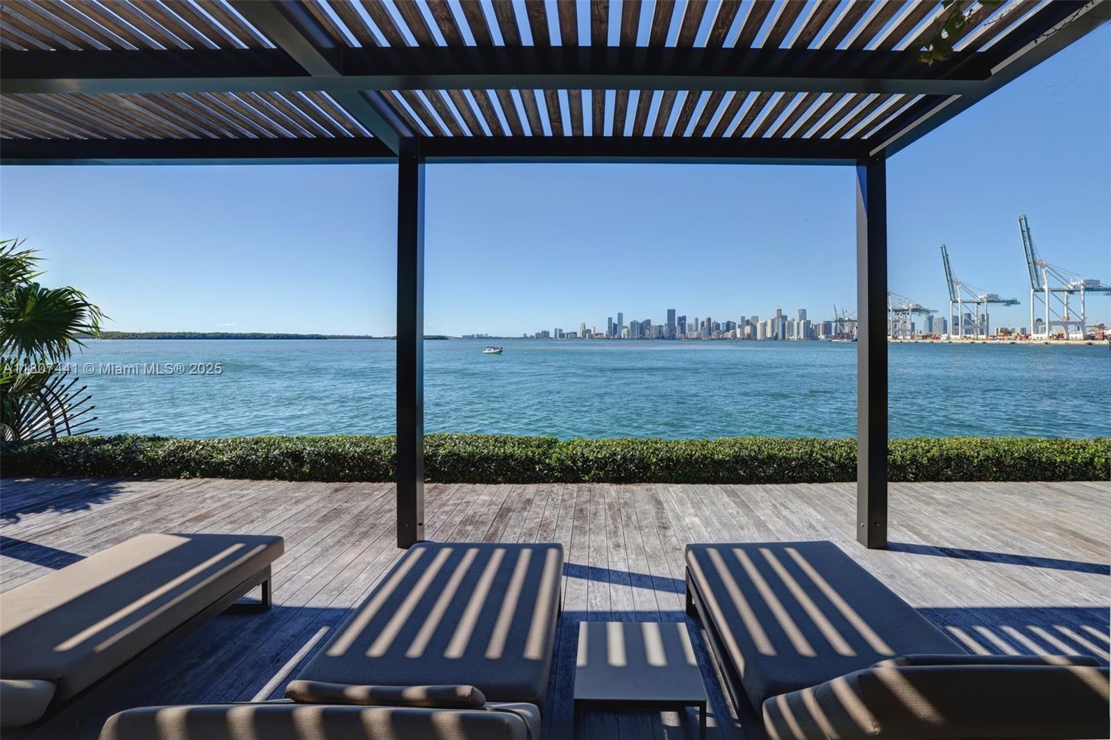 BAYVIEW FISHER ISL CONDO - Residential