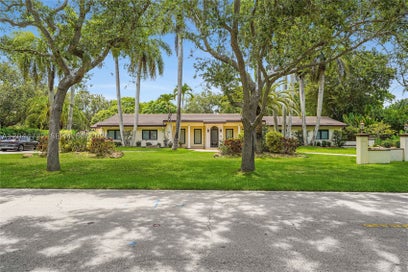6255 SW 120th St Pinecrest FL 33156