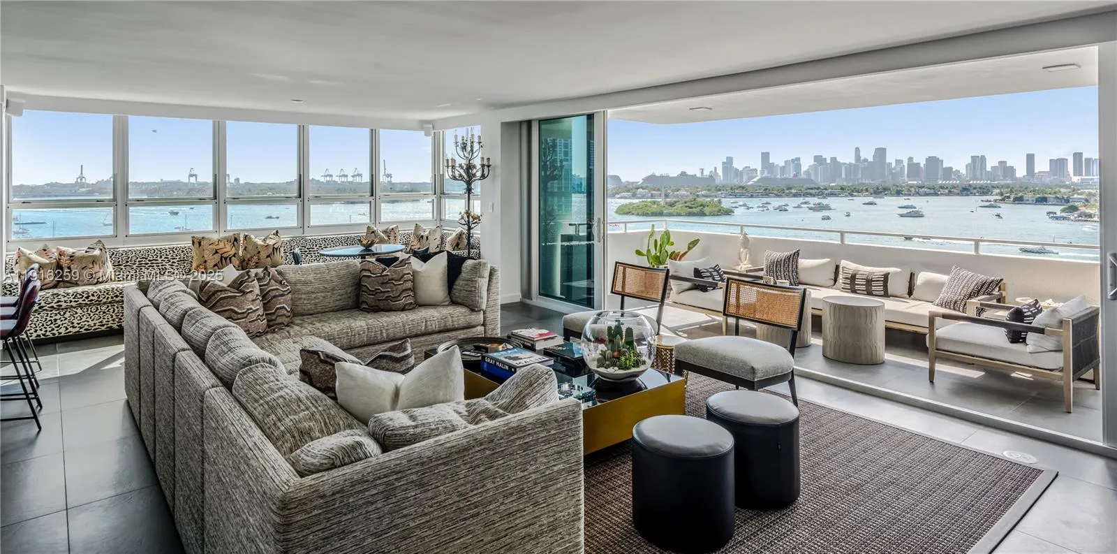 Miami Beach, Florida 33139, United States, 4 Bedrooms Bedrooms, ,4 BathroomsBathrooms,Residential,Active,245357