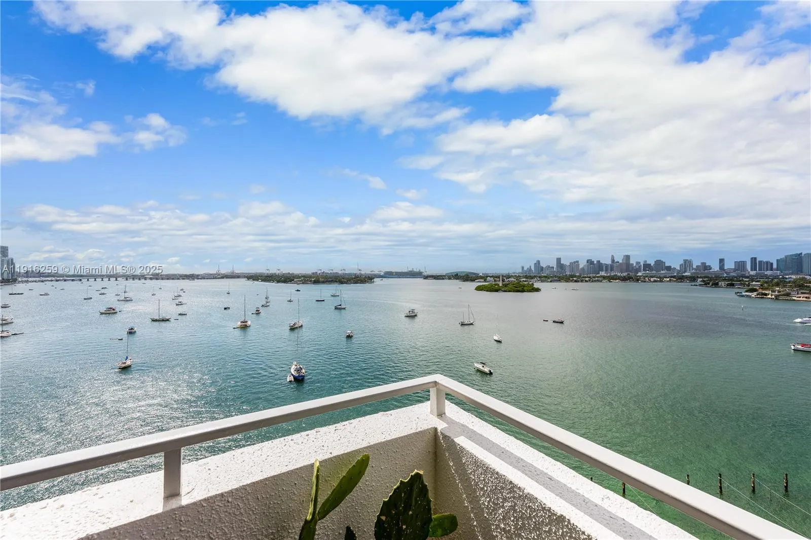 Miami Beach, Florida 33139, United States, 4 Bedrooms Bedrooms, ,4 BathroomsBathrooms,Residential,Active,245357